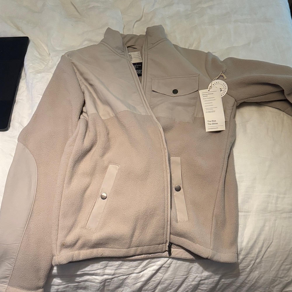 Fleece Jacket - Picture 2 of 5